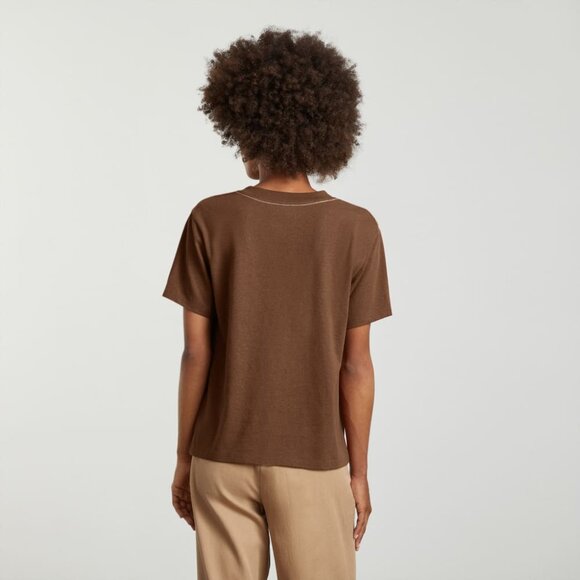 Everlane V-Neck Hemp Tee Size M in Espresso - Picture 3 of 6